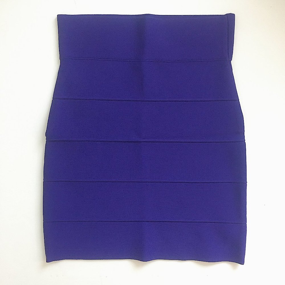 BCBG MaxAzria Simone Textured Power Skirt